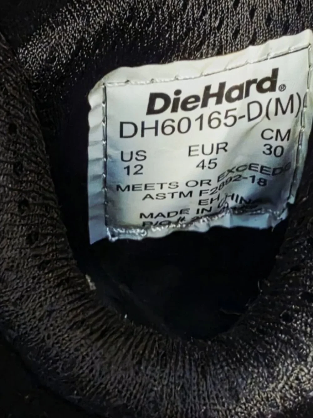 NEW DieHard Men's 6